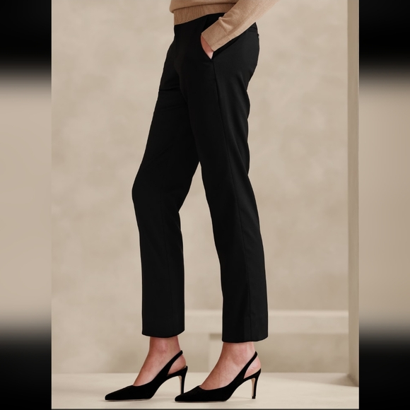 *1 Left* NWT BANANA REPUBLIC | Avery Ankle Pants - Picture 3 of 4